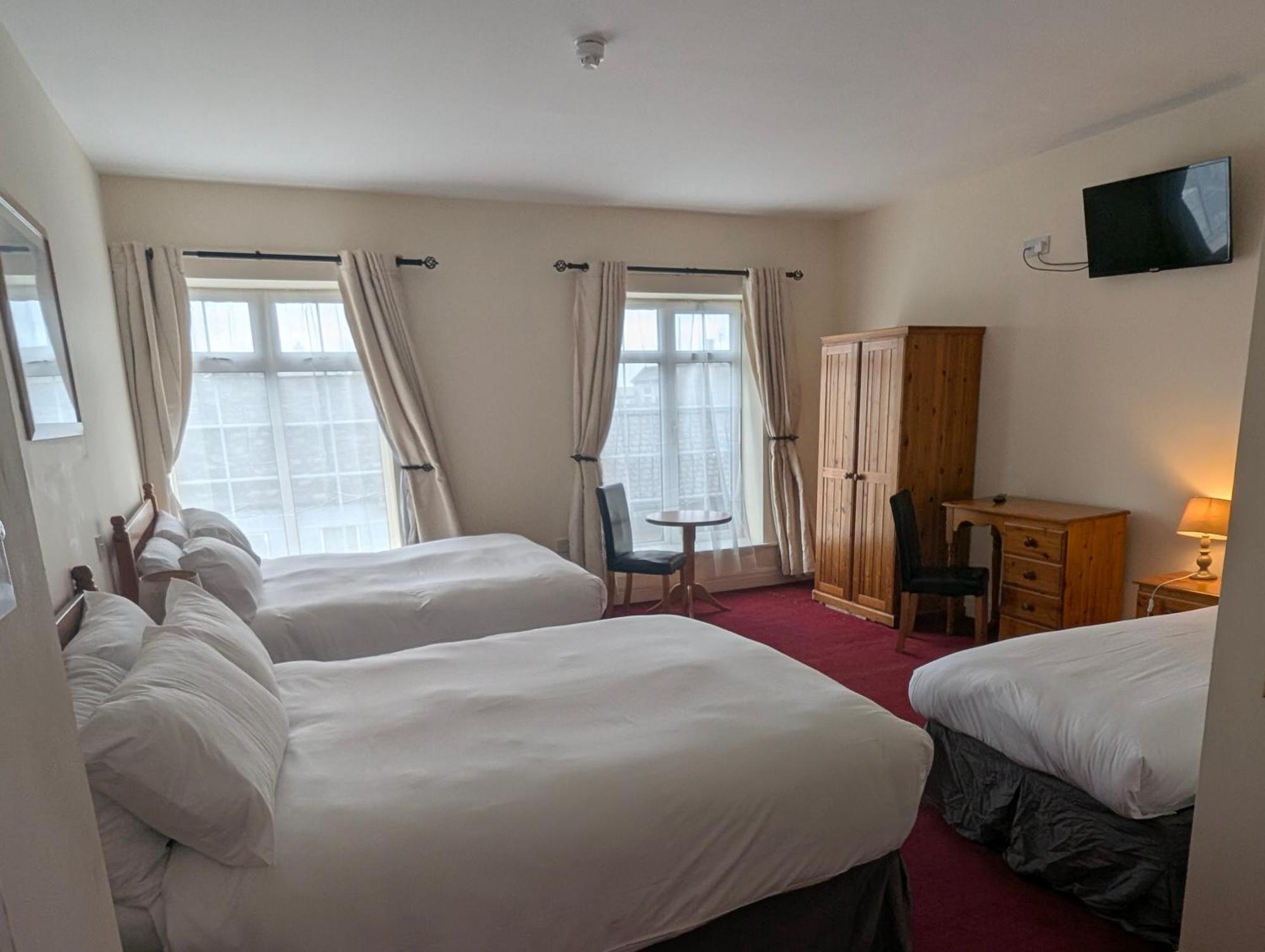 The Western Hotel Claremorris Zewnętrze zdjęcie